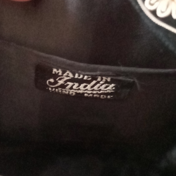 Vintage handmade embroidered evening bag - Picture 2 of 3